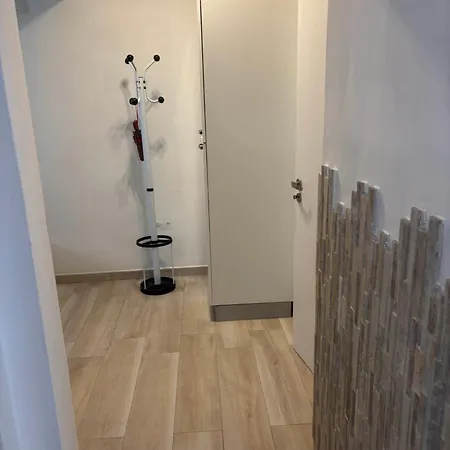 House 149 * フェラーラ